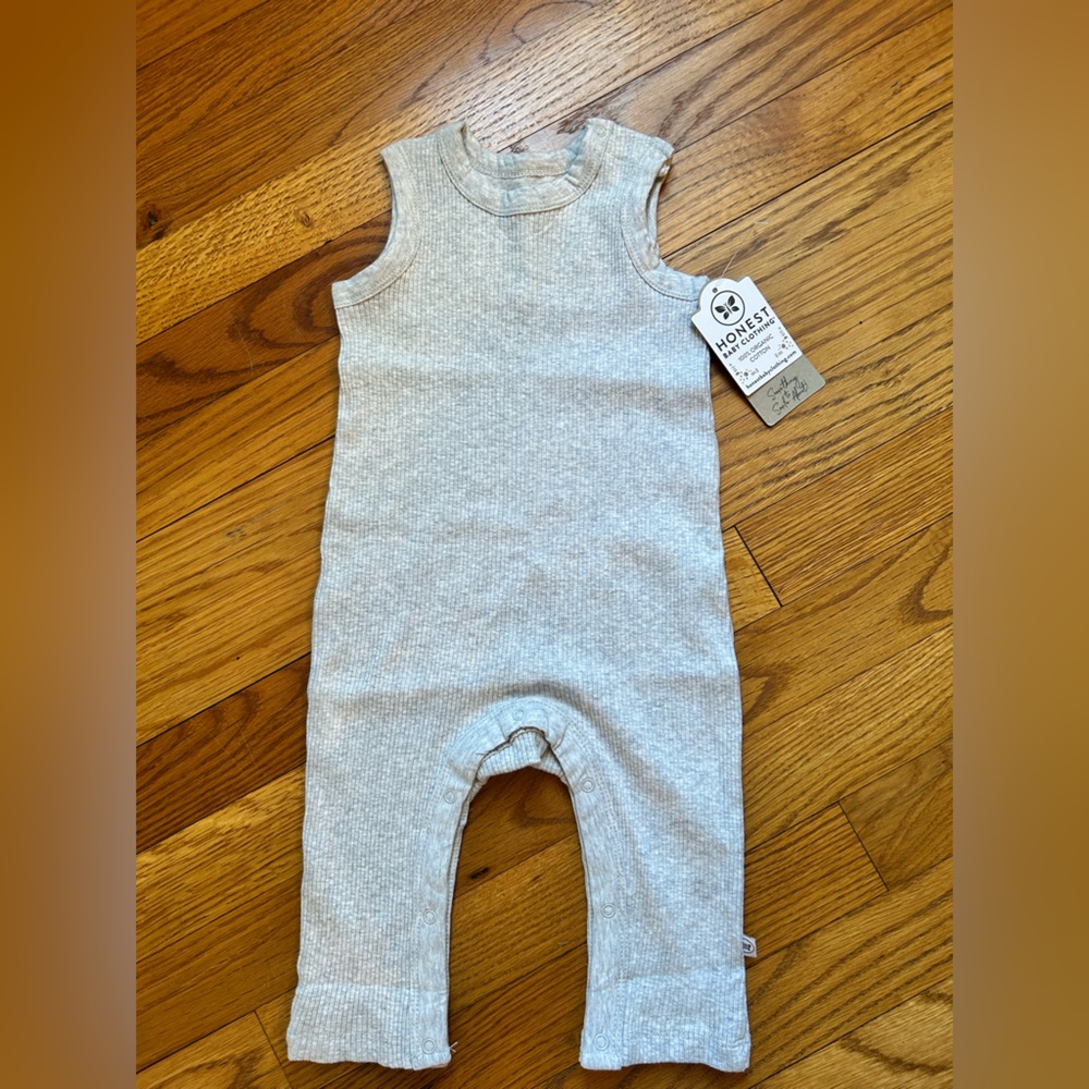 The Honest Company grey Ribbed Sleeveless Romper